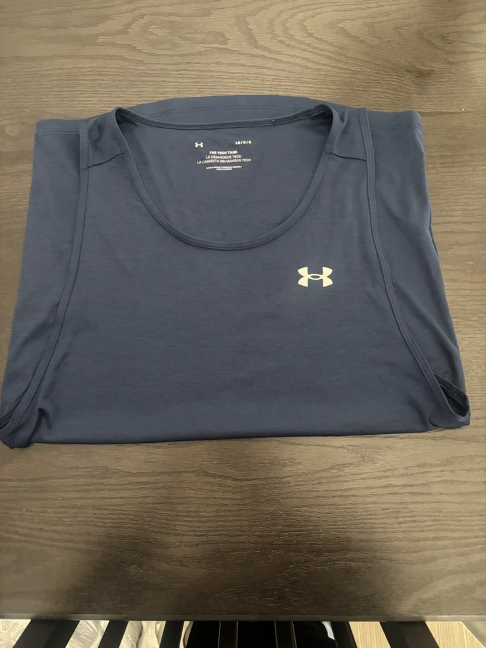 Under Armour Navy Blue Performance Tank Top - Picture 1 of 3